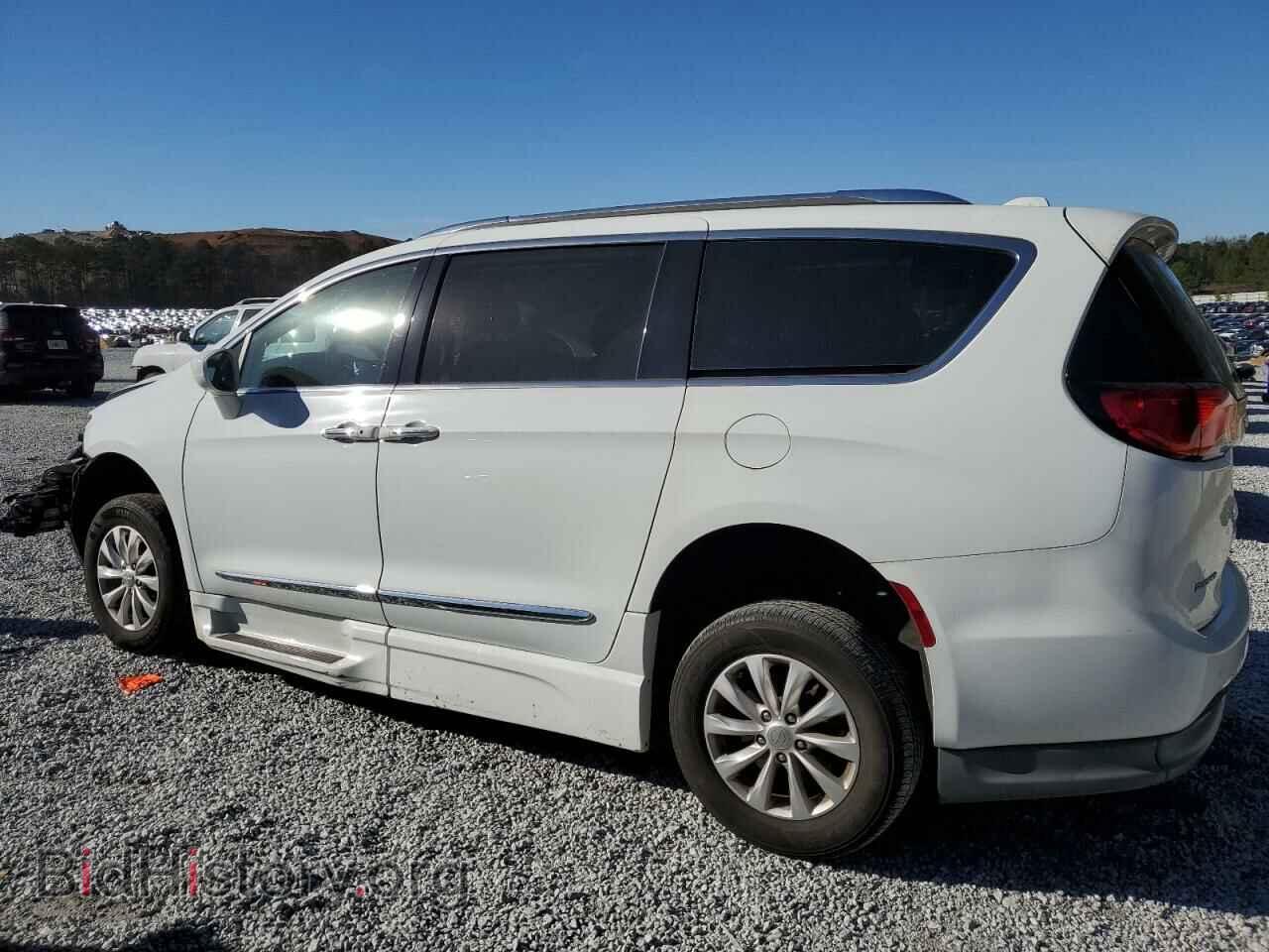 2019 CHRYSLER PACIFICA - VIN: 2C4RC1BG3KR700862 - Photo 2