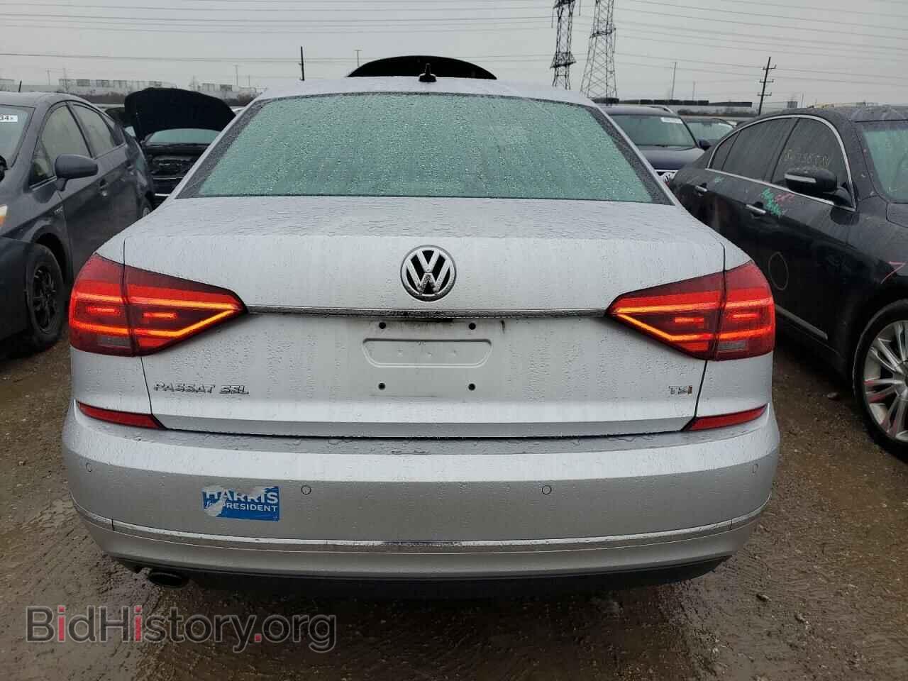 2017 VOLKSWAGEN PASSAT - VIN: 1VWCT7A34HC080416 - Фото 6