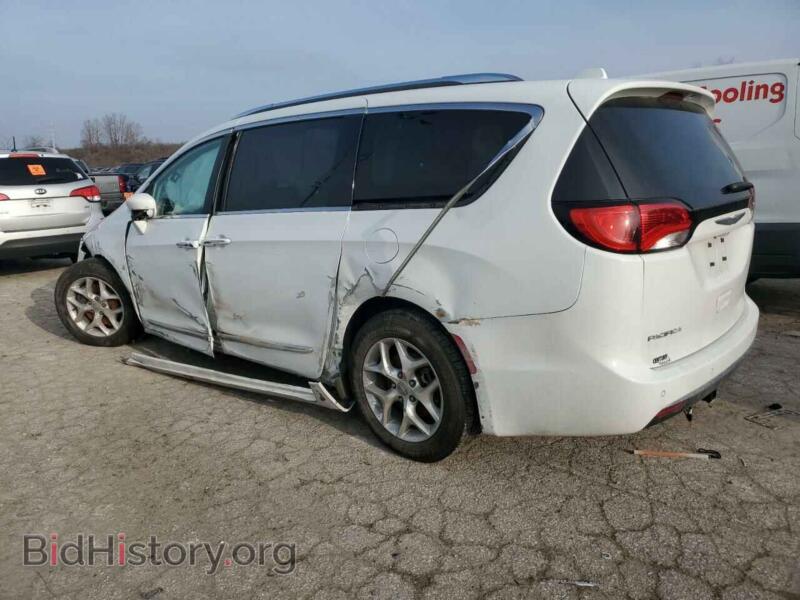 2017 Chrysler PACIFICA (VIN 2C4RC1EG9HR570641) — фото 2 из 13