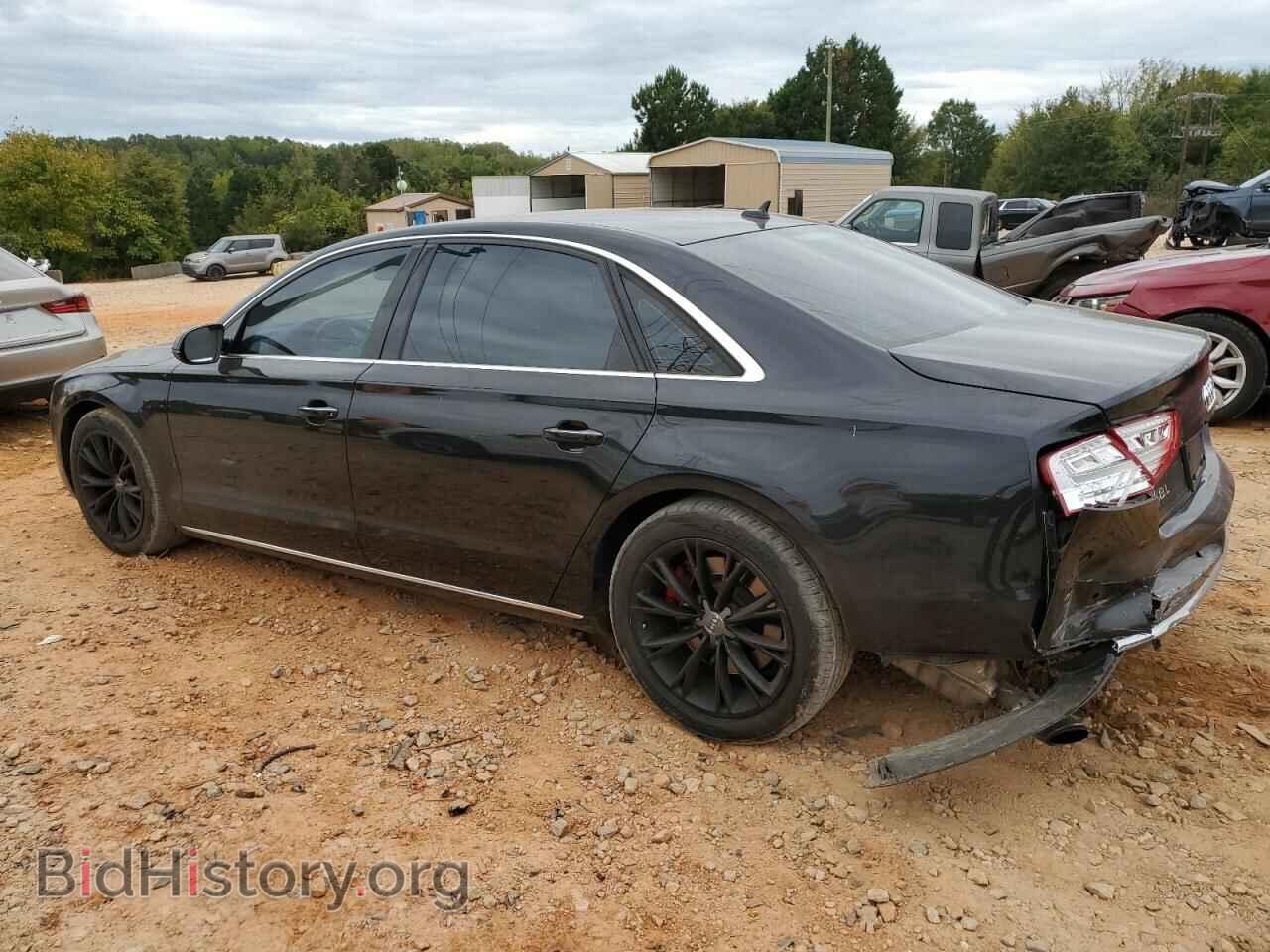 2011 AUDI A8 - VIN: WAURVAFD5BN016819 - Фото 2