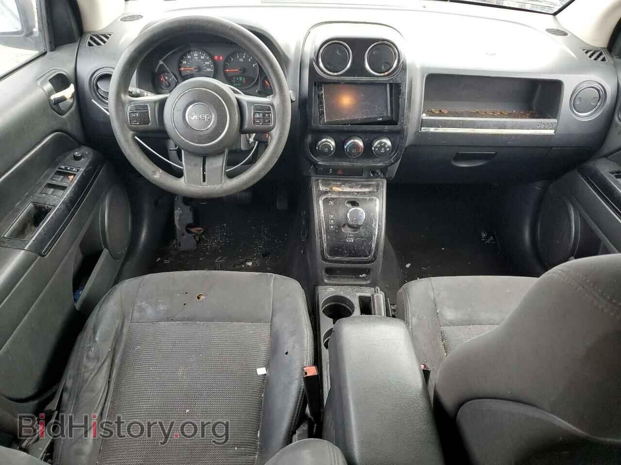 2011 JEEP COMPASS - VIN: 1J4NT1FA3BD176632 - Фото 8