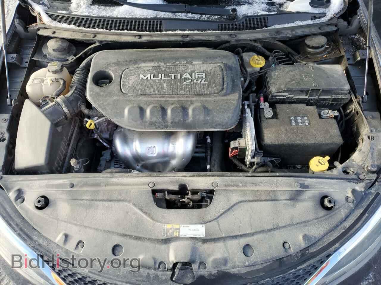 2016 CHRYSLER 200 - VIN: 1C3CCCAB0GN105452 - Фото 11
