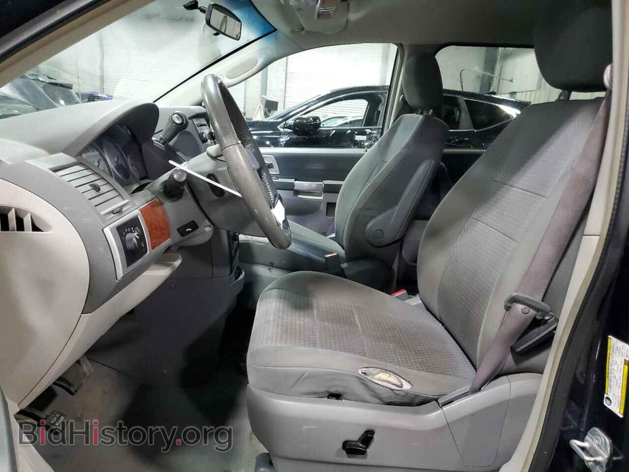 2008 CHRYSLER MINIVAN - VIN: 2A8HR54P18R671474 - Фото 7