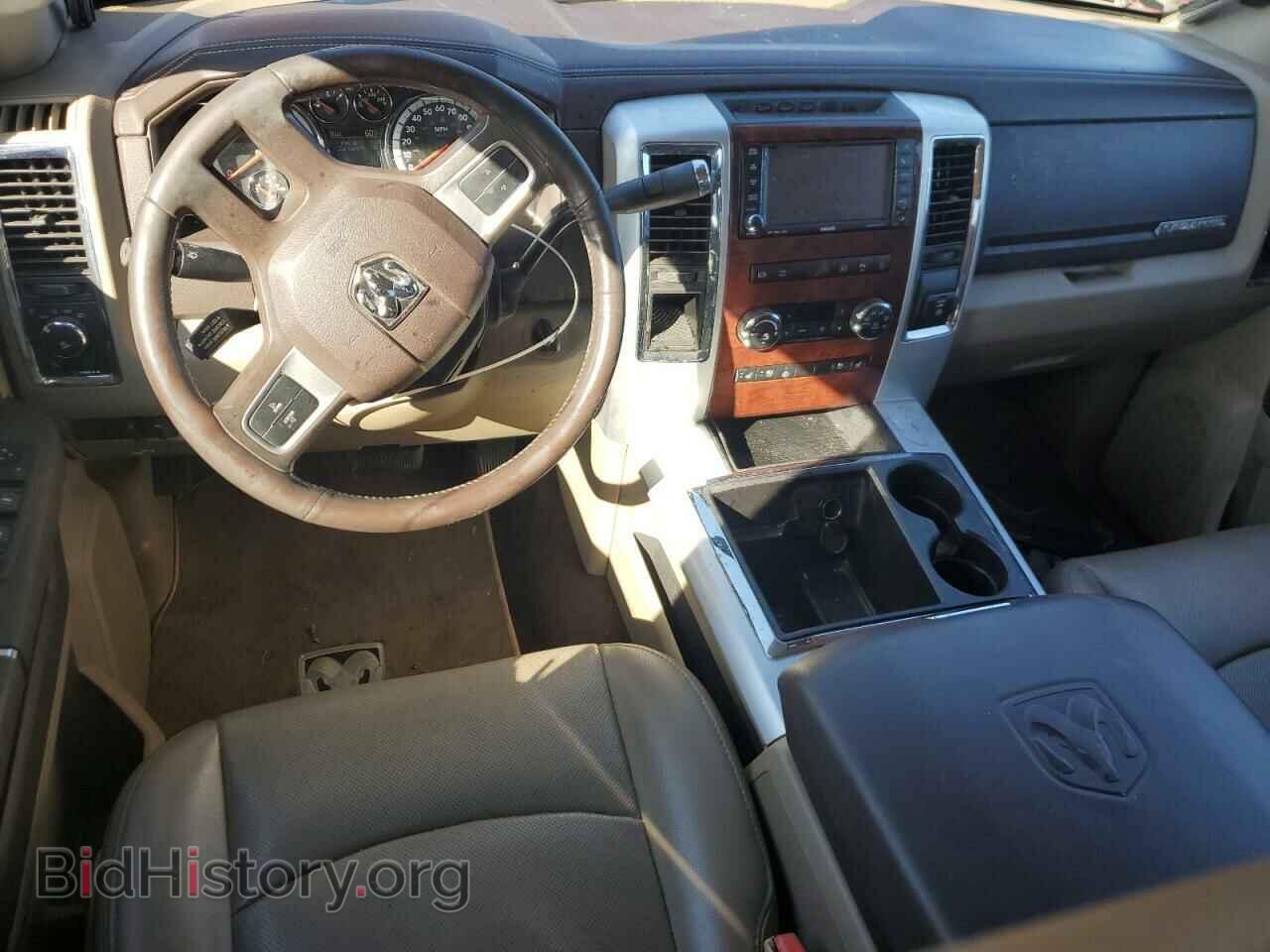 2011 DODGE All Models - VIN: 3D7TP2CL1BG533781 - Фото 8