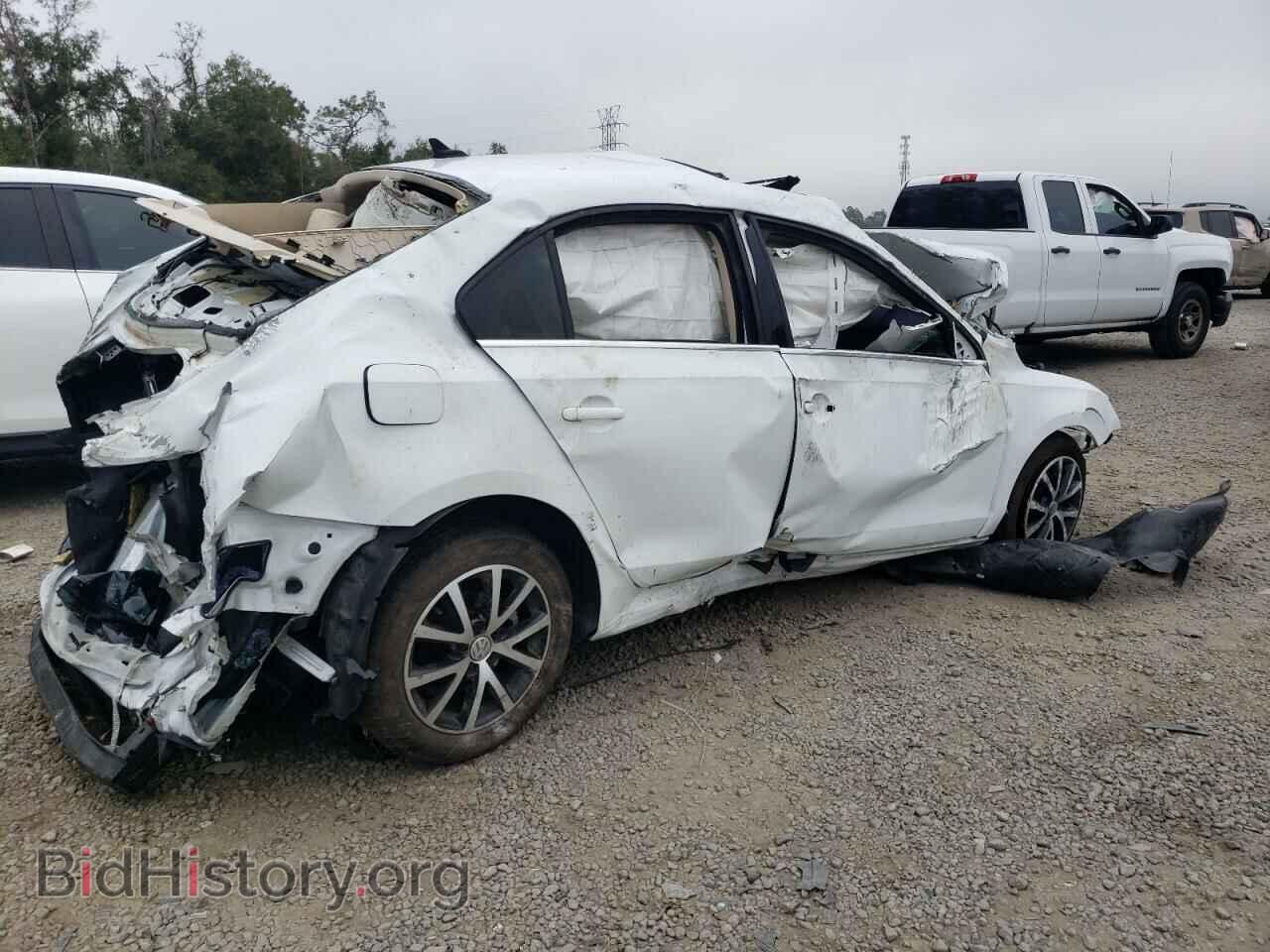 2017 VOLKSWAGEN JETTA - VIN: 3VWDB7AJ0HM410606 - Фото 3