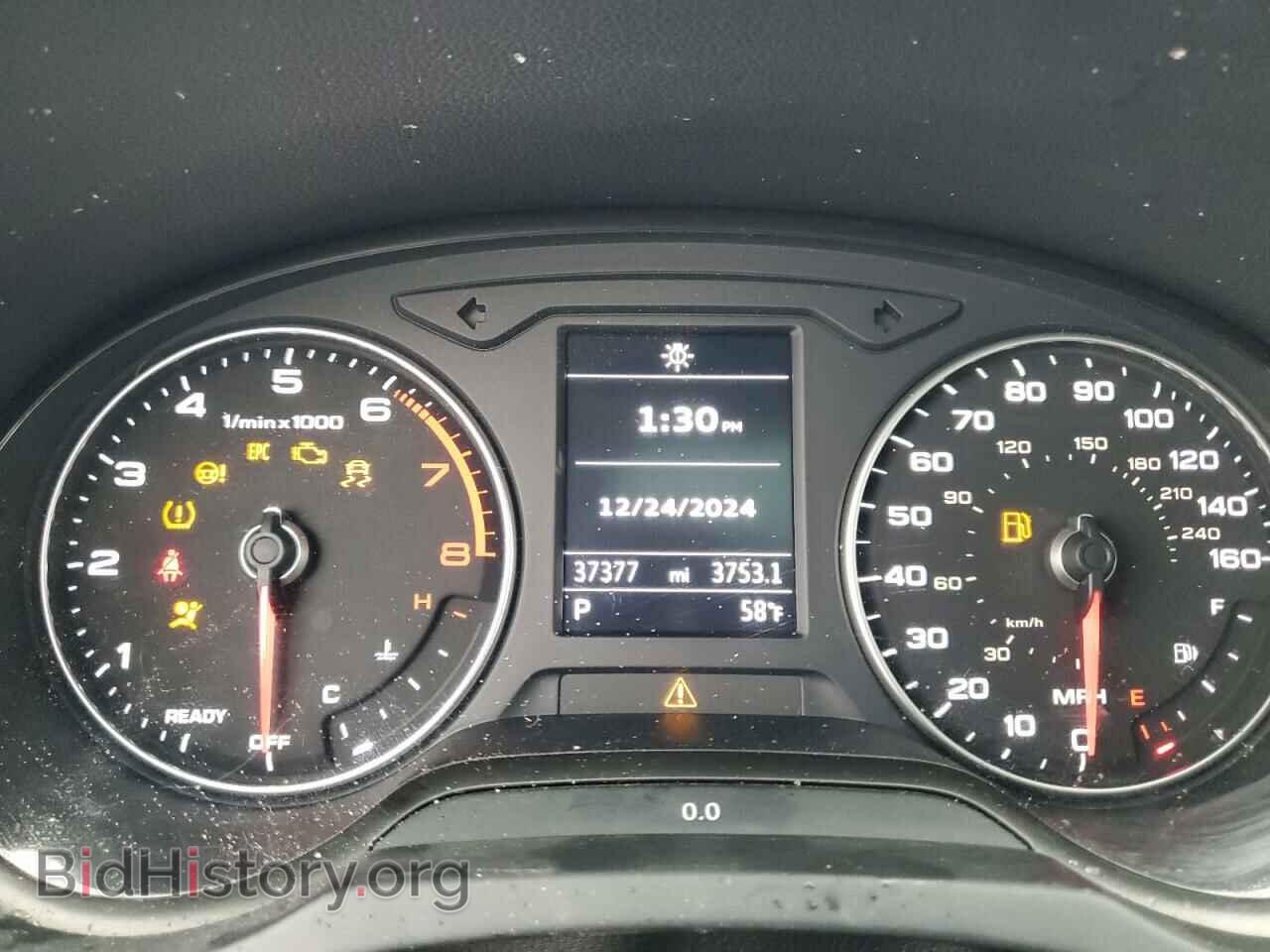 2018 AUDI A3 - VIN: WAUAUGFF0J1069972 - Фото 9