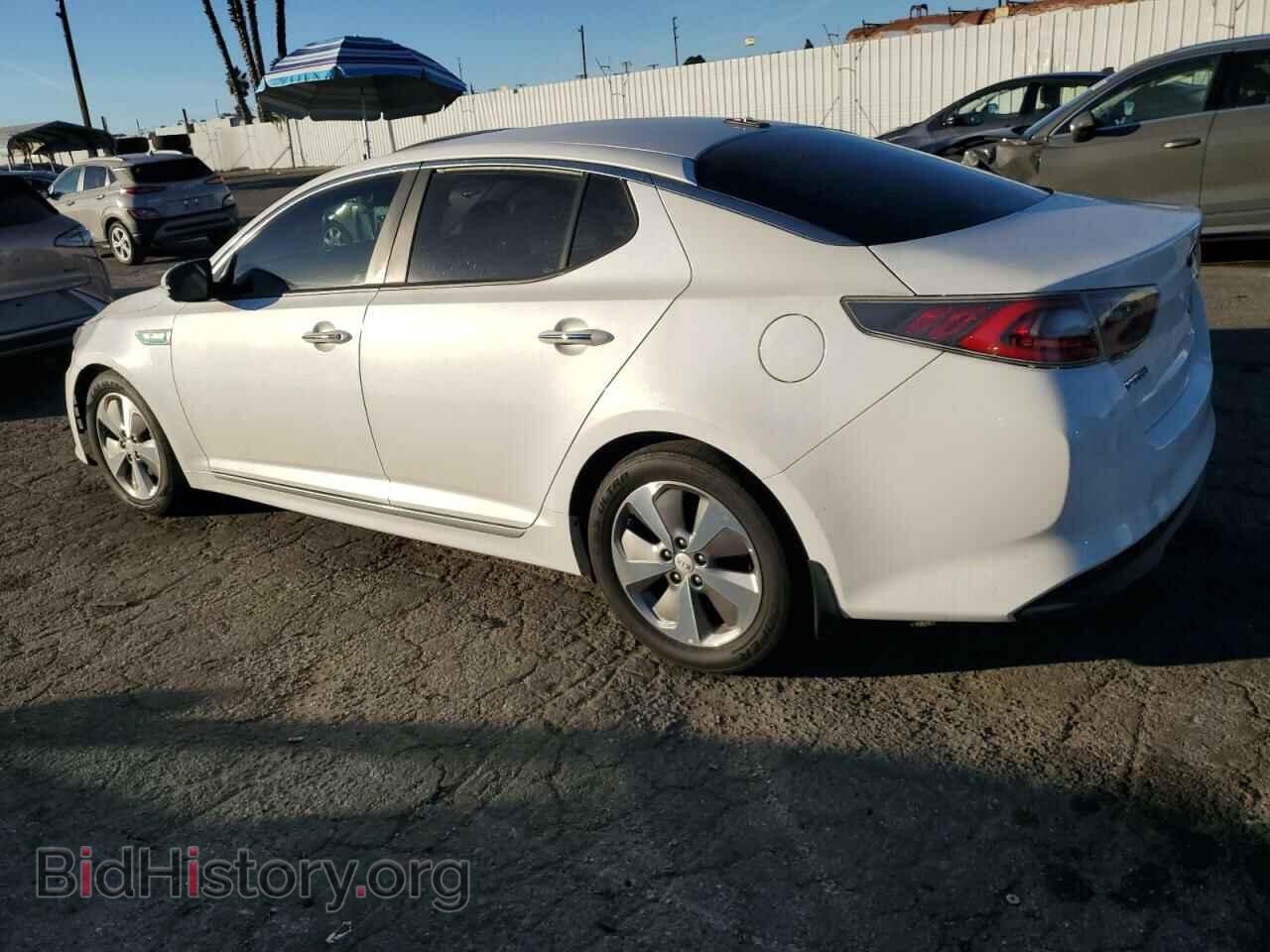 2015 KIA OPTIMA - VIN: KNAGN4AD2F5080130 - Фото 2