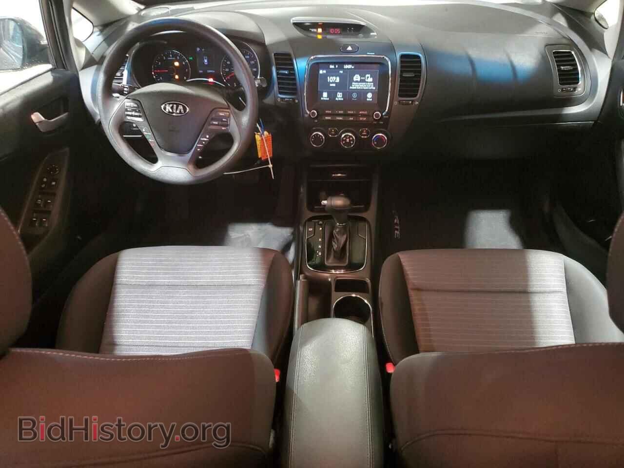 2018 KIA FORTE - VIN: 3KPFL4A7XJE208142 - Фото 8