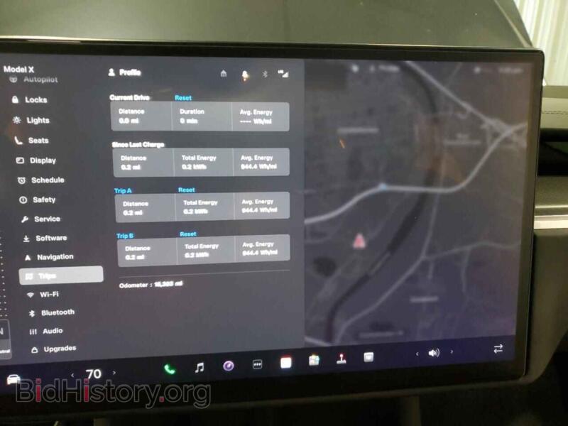 2024 Tesla MODEL X (VIN 7SAXCBE61RF439059) — photo 9 of 15
