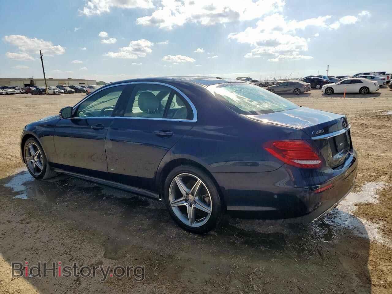 2017 MERCEDES-BENZ E-CLASS - VIN: WDDZF4JB9HA035502 - Фото 2