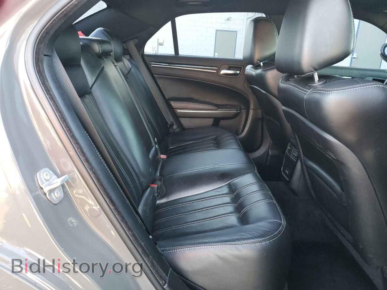 2017 CHRYSLER 300 - VIN: 2C3CCAGG5HH586123 - Photo 10