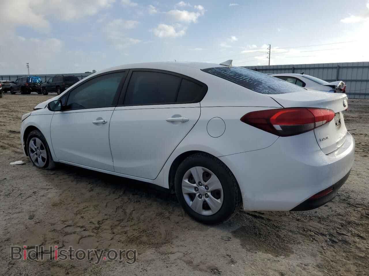 2017 KIA FORTE - VIN: 3KPFK4A74HE027440 - Фото 2