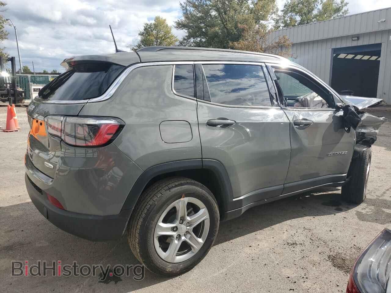 2024 JEEP COMPASS - VIN: 3C4NJDBN2RT605799 - Фото 3