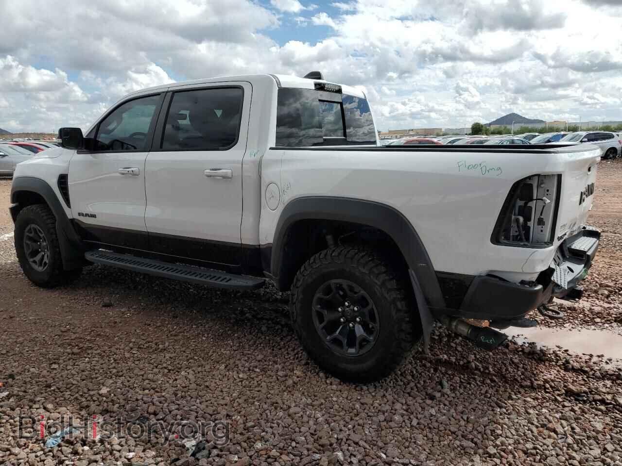 2022 RAM 1500 - VIN: 1C6SRFU96NN267445 - Фото 2