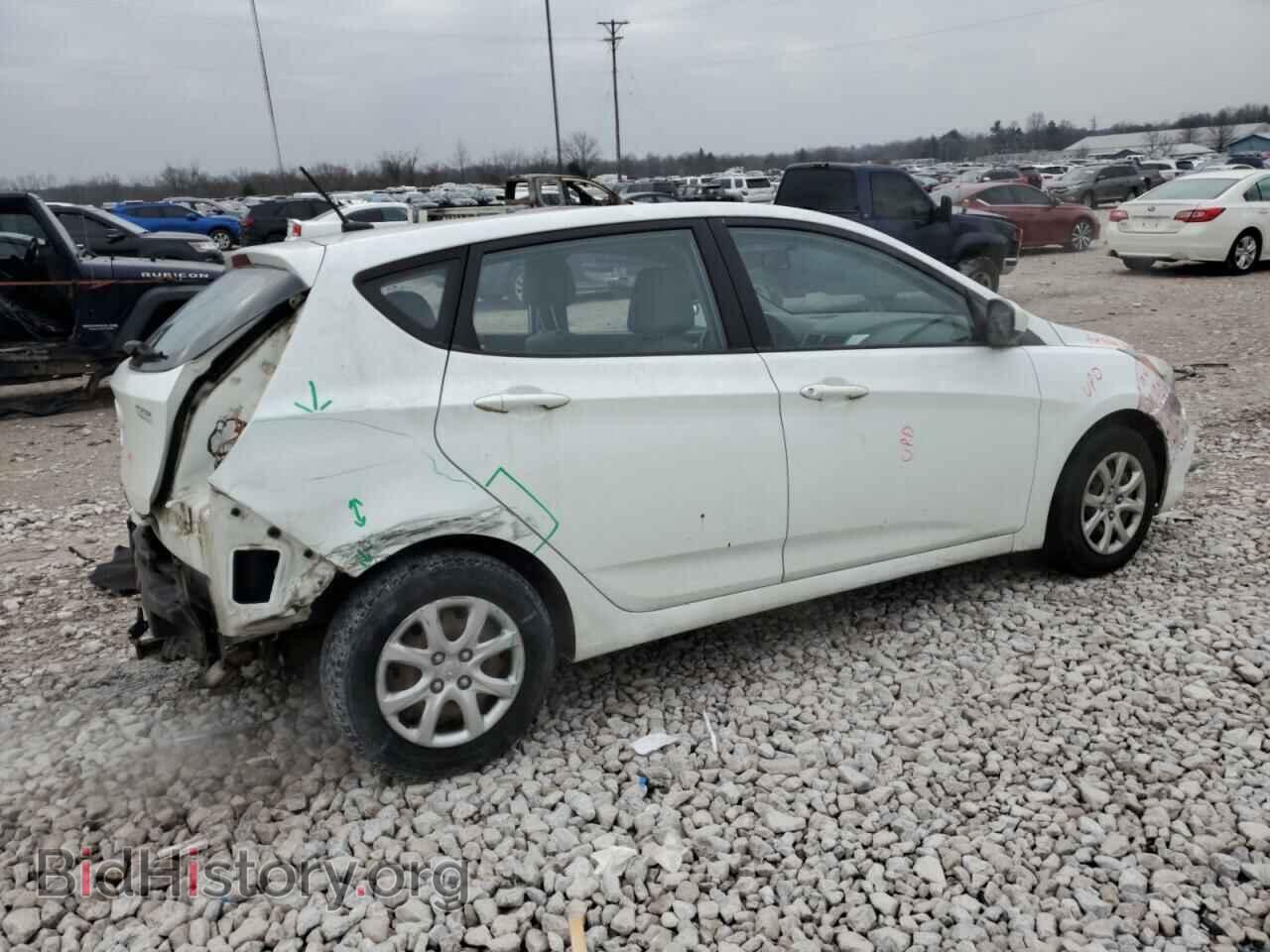 2013 HYUNDAI ACCENT - VIN: KMHCT5AE6DU068695 - Фото 3