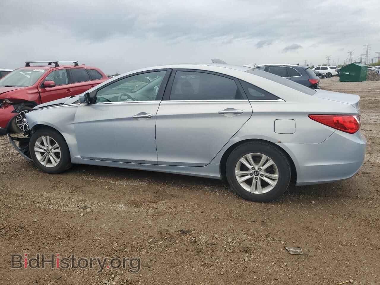 2011 HYUNDAI SONATA - VIN: 5NPEB4AC3BH206807 - Фото 2