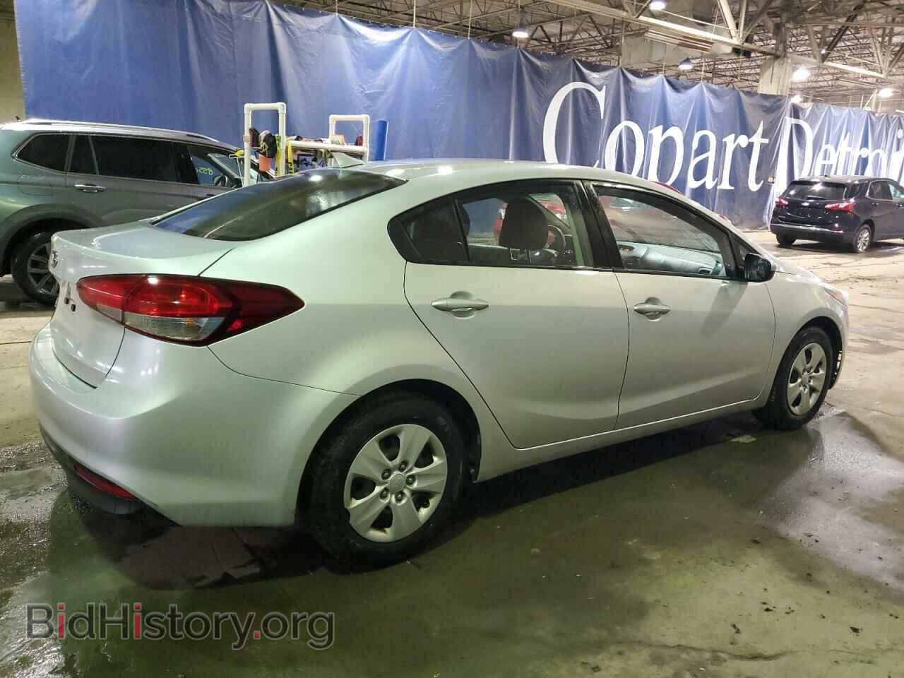 2017 KIA FORTE - VIN: 3KPFK4A77HE143635 - Фото 3