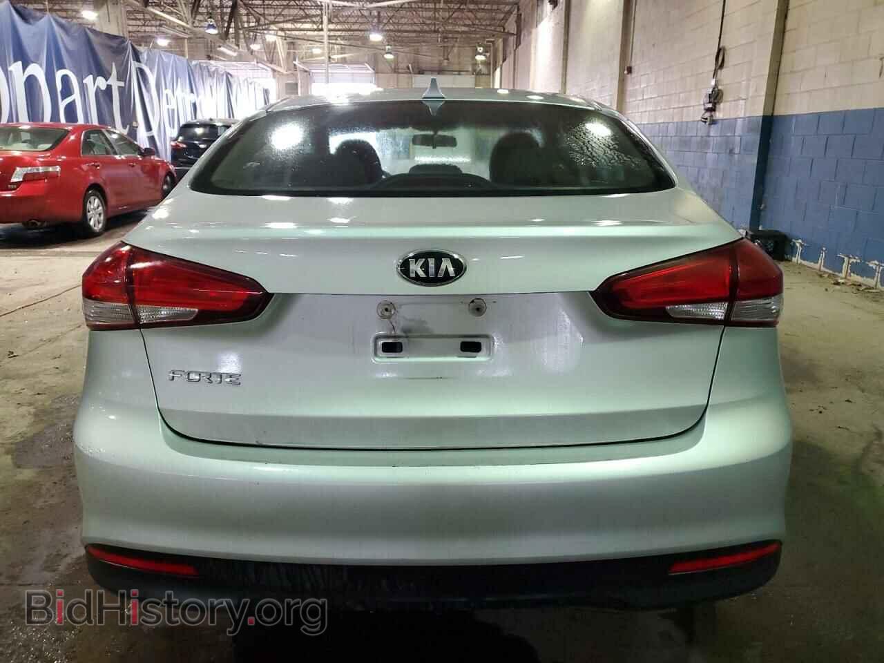 2017 KIA FORTE - VIN: 3KPFK4A77HE143635 - Фото 6