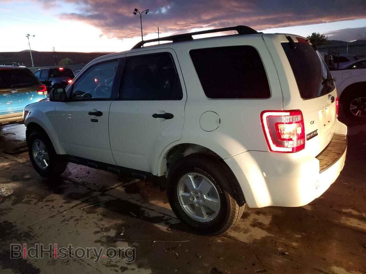 2010 FORD ESCAPE - VIN: 1FMCU9DG6AKA78507 - Фото 2