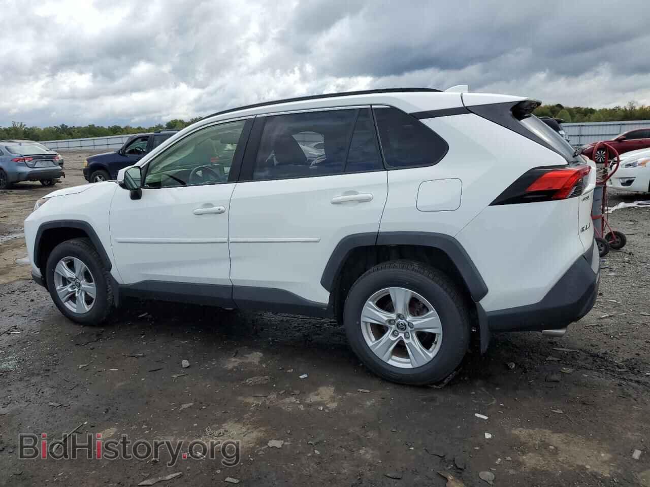 2020 TOYOTA RAV4 - VIN: JTMP1RFV7LD057229 - Фото 2