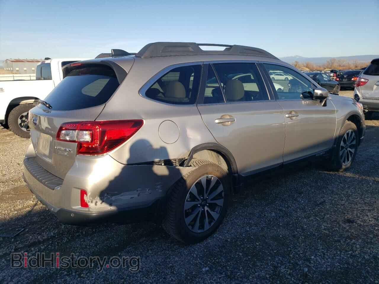 2017 SUBARU OUTBACK - VIN: 4S4BSANC4H3421141 - Фото 3