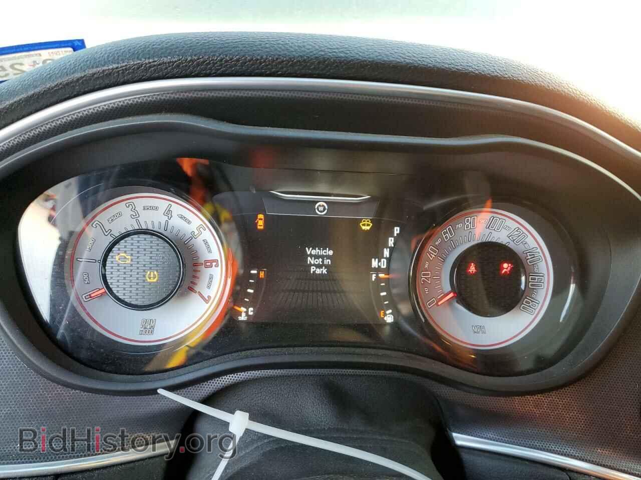 2017 DODGE CHALLENGER - VIN: 2C3CDZFJ2HH613237 - Фото 9