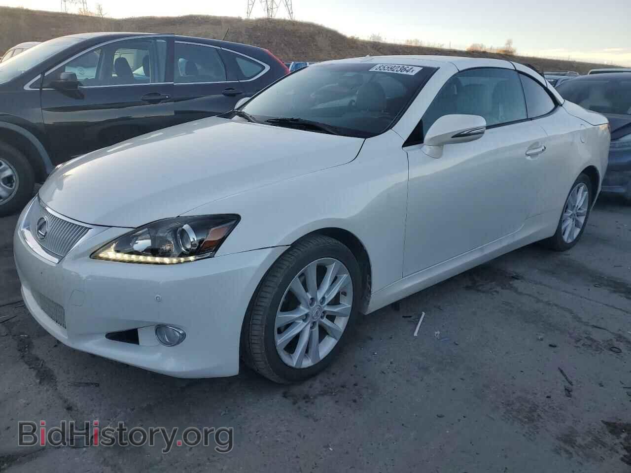 Photo JTHFF2C22B2520997 - LEXUS IS 2011