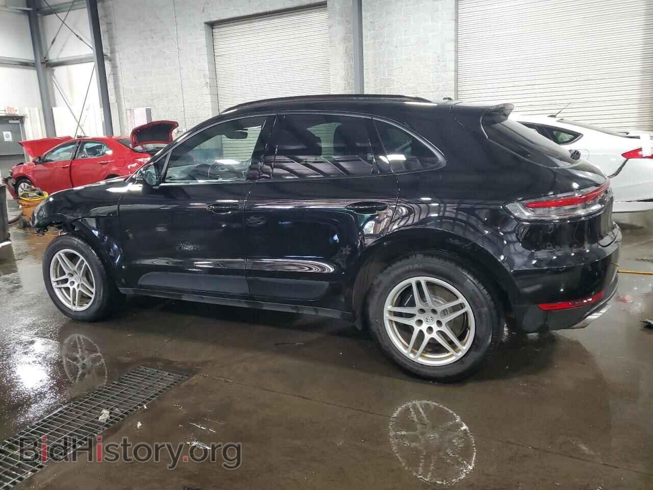 2019 PORSCHE MACAN - VIN: WP1AA2A57KLB02242 - Photo 2