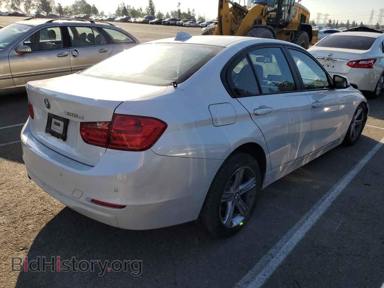 2014 BMW 3 SERIES - VIN: WBA3D3C50EK155117 - Фото 3