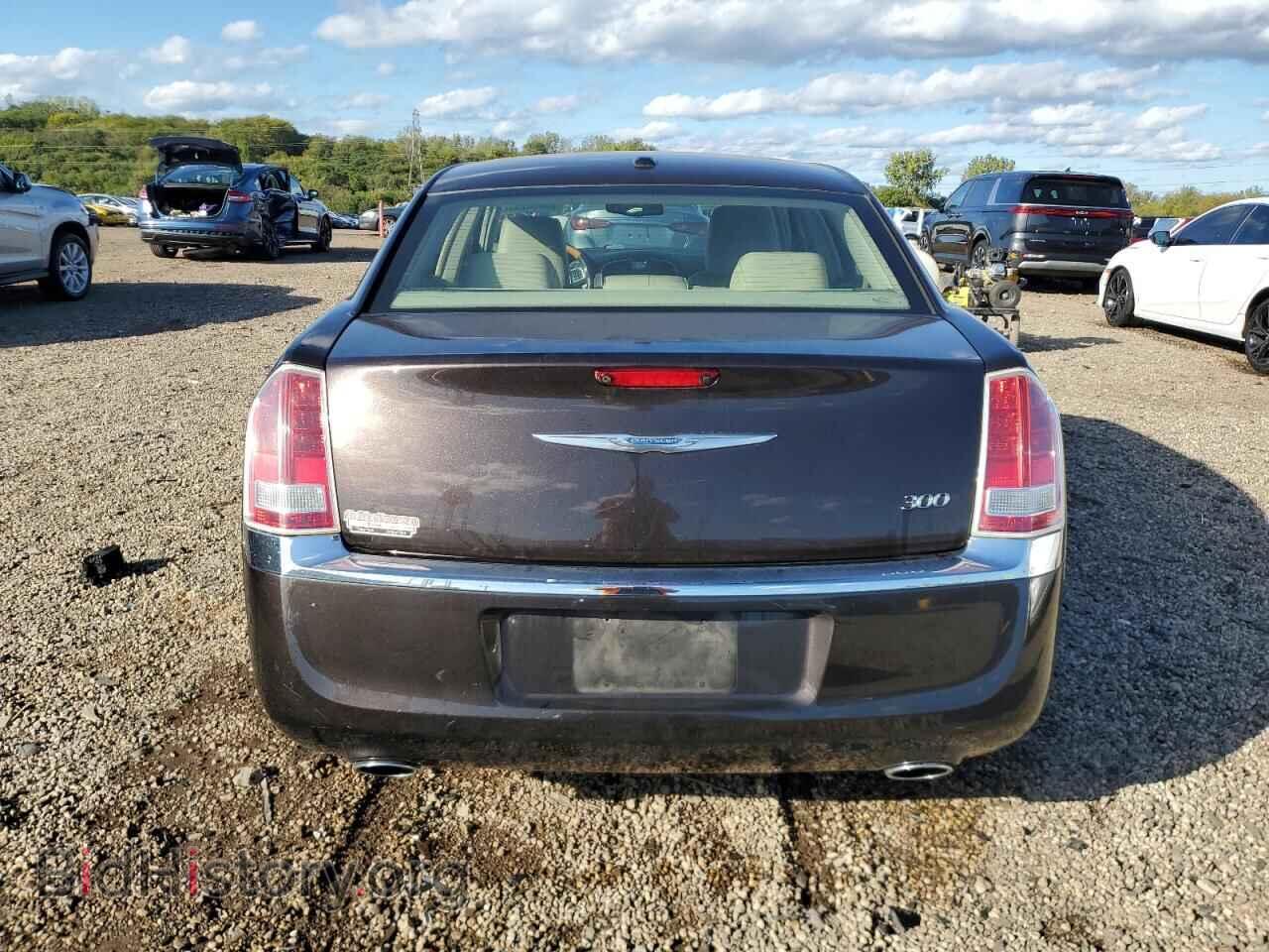 2012 CHRYSLER 300 - VIN: 2C3CCACG0CH143909 - Фото 6