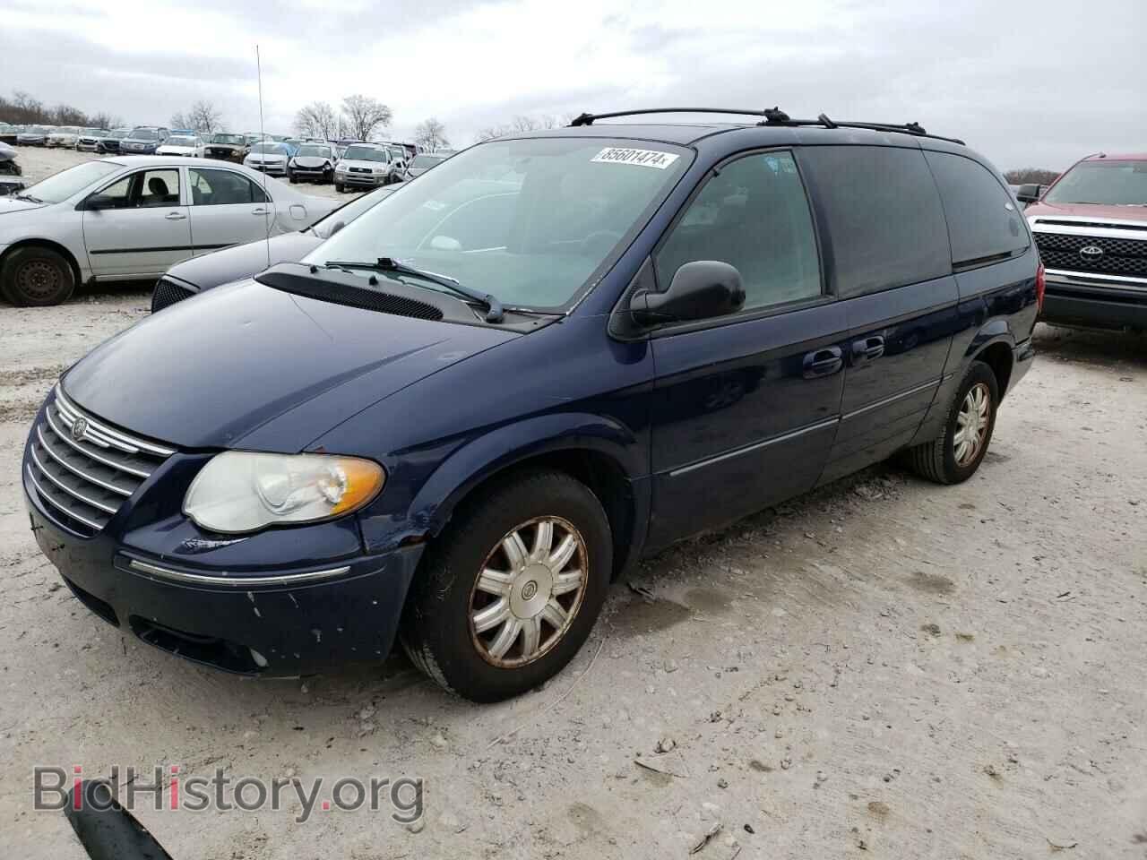 Фотография 2C8GP54L75R128100 - CHRYSLER MINIVAN 2005