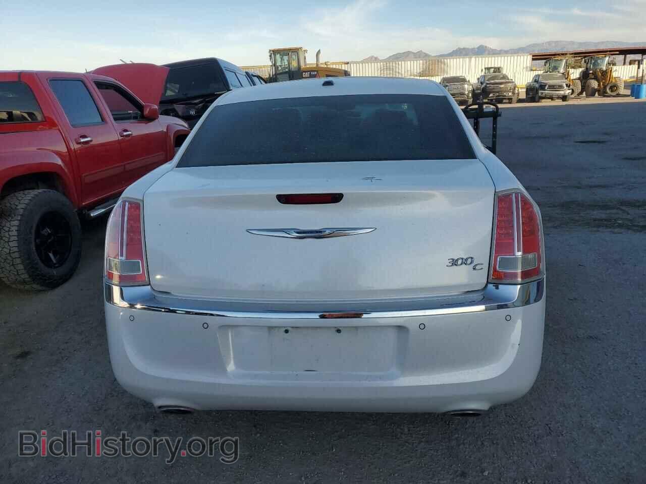 2011 CHRYSLER 300 - VIN: 2C3CA6CT2BH529861 - Фото 6
