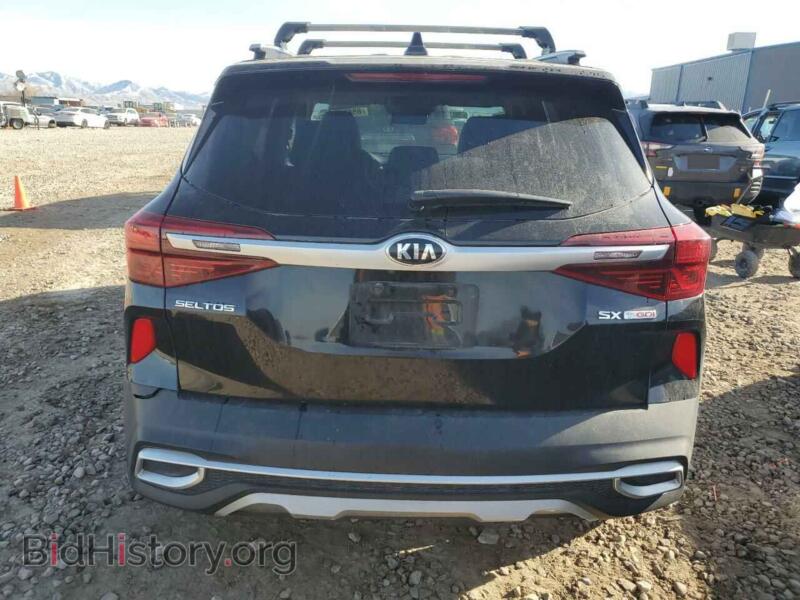 2021 Kia SELTOS (VIN KNDETCA2XM7059424) — photo 6 of 12
