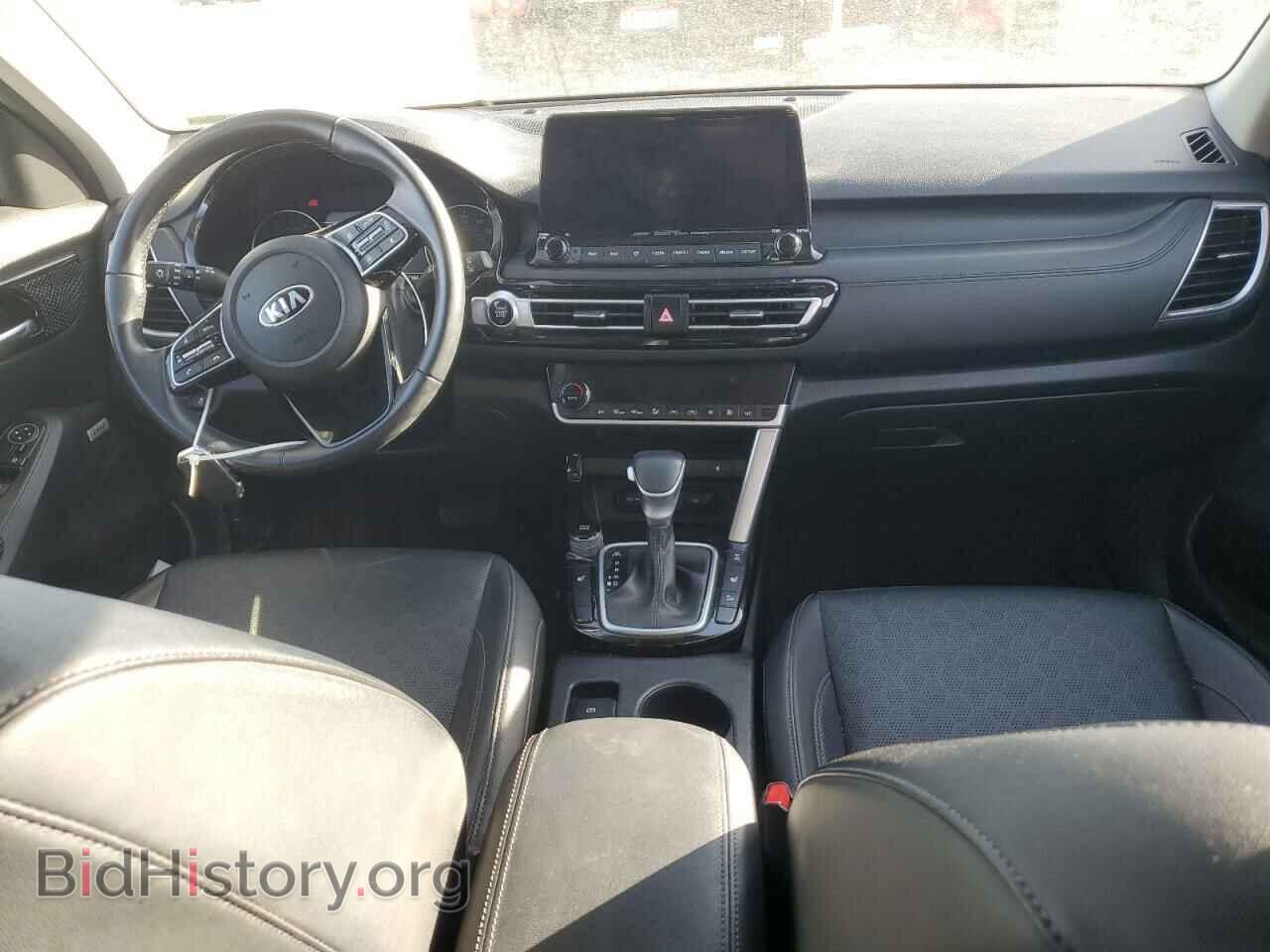 2021 KIA SELTOS - VIN: KNDETCA2XM7059424 - Фото 8