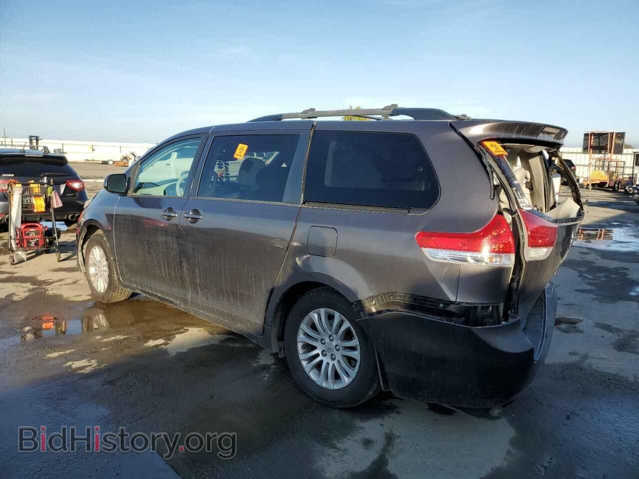 2012 TOYOTA All Models - VIN: 5TDYK3DC9CS241284 - Фото 2