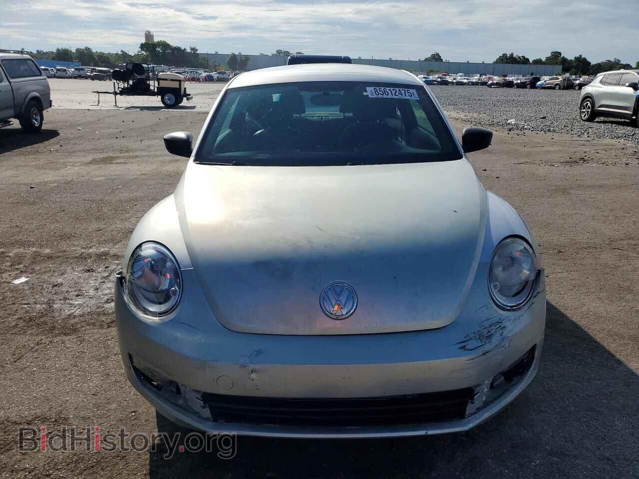 2014 VOLKSWAGEN BEETLE - VIN: 3VWFP7AT7EM624094 - Photo 5