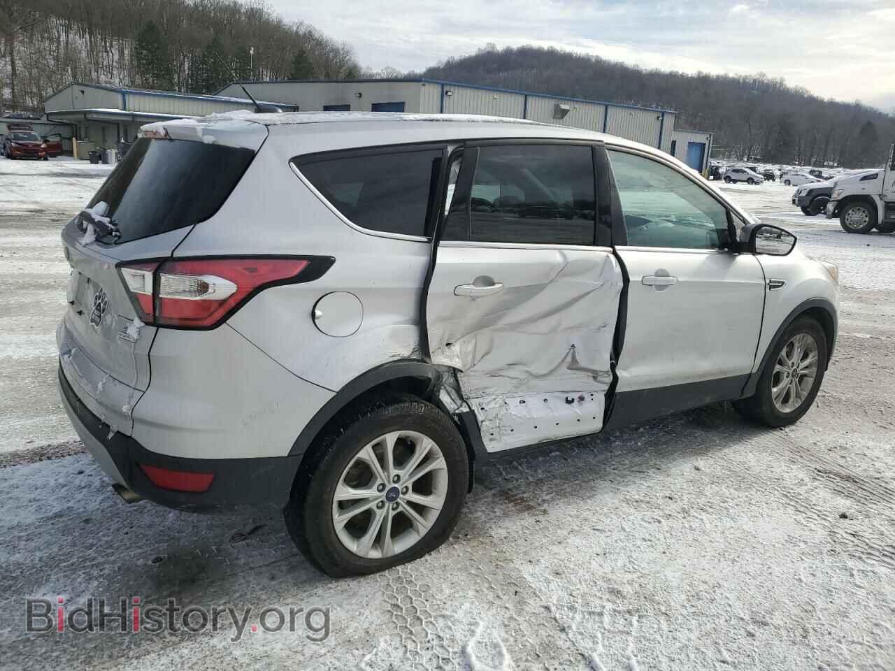 2017 FORD ESCAPE - VIN: 1FMCU0GD7HUC21735 - Фото 3