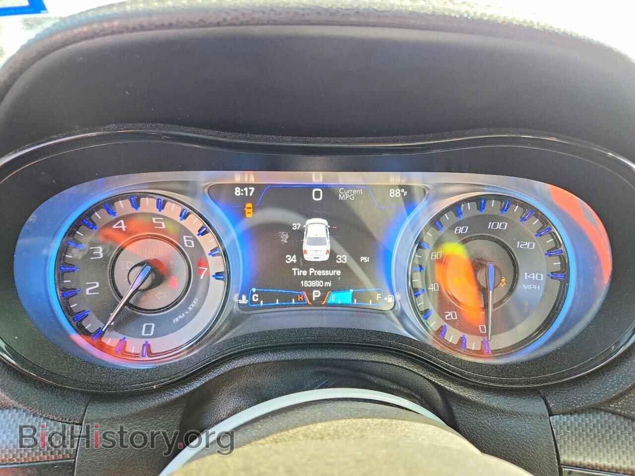 2015 CHRYSLER 300 - VIN: 2C3CCABGXFH807770 - Фото 9