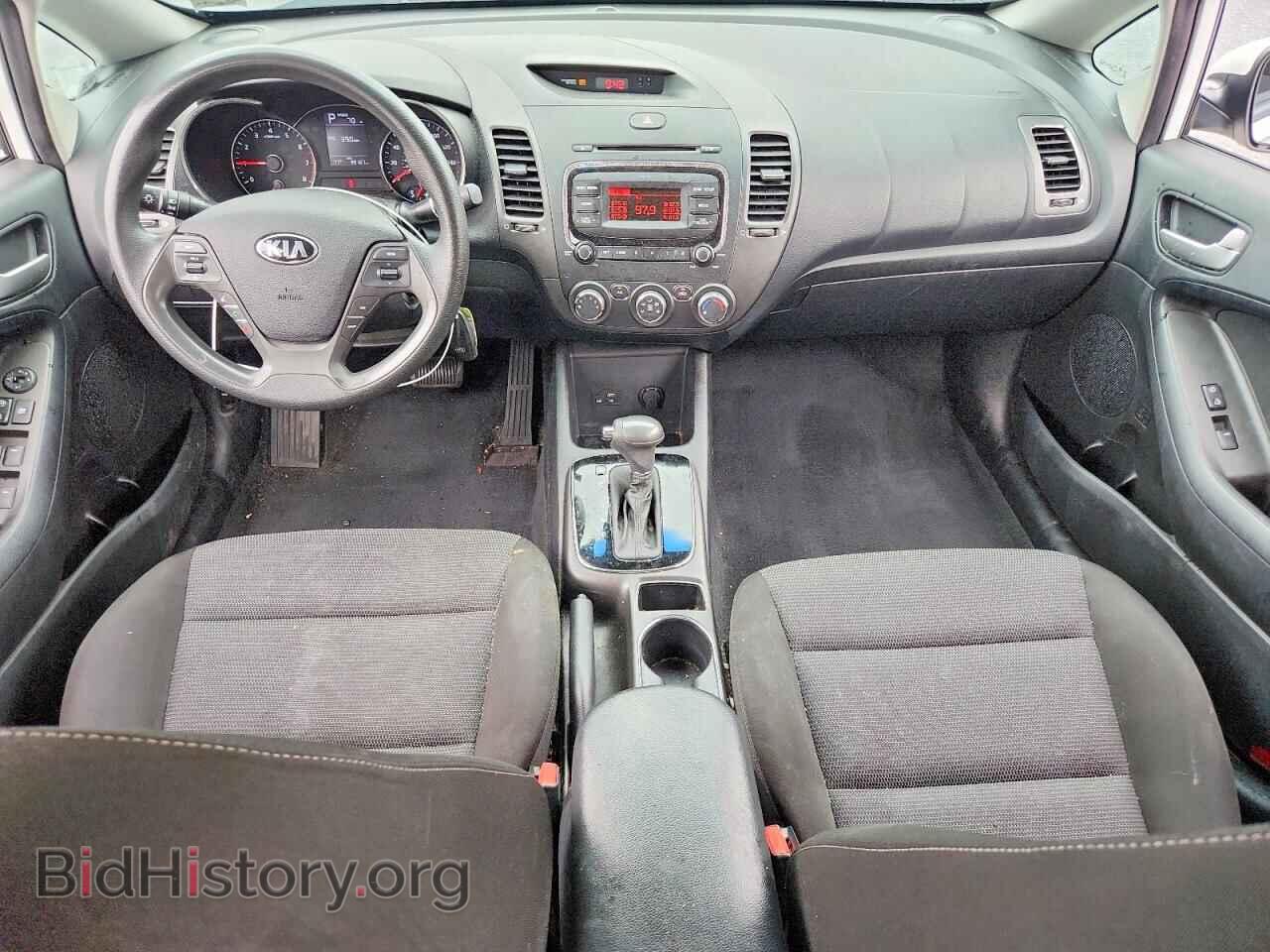 2017 KIA FORTE - VIN: 3KPFK4A72HE054541 - Фото 8