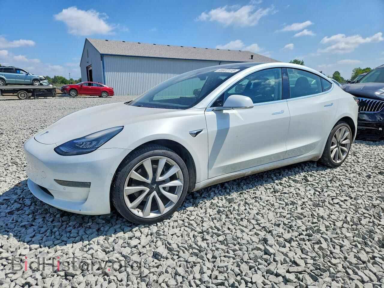 Photo 5YJ3E1EA7KF402365 - TESLA MODEL 3 2019