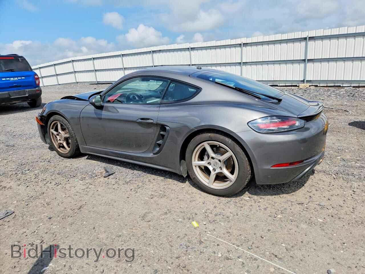 2017 PORSCHE CAYMAN - VIN: WP0AA2A88HS270594 - Photo 2