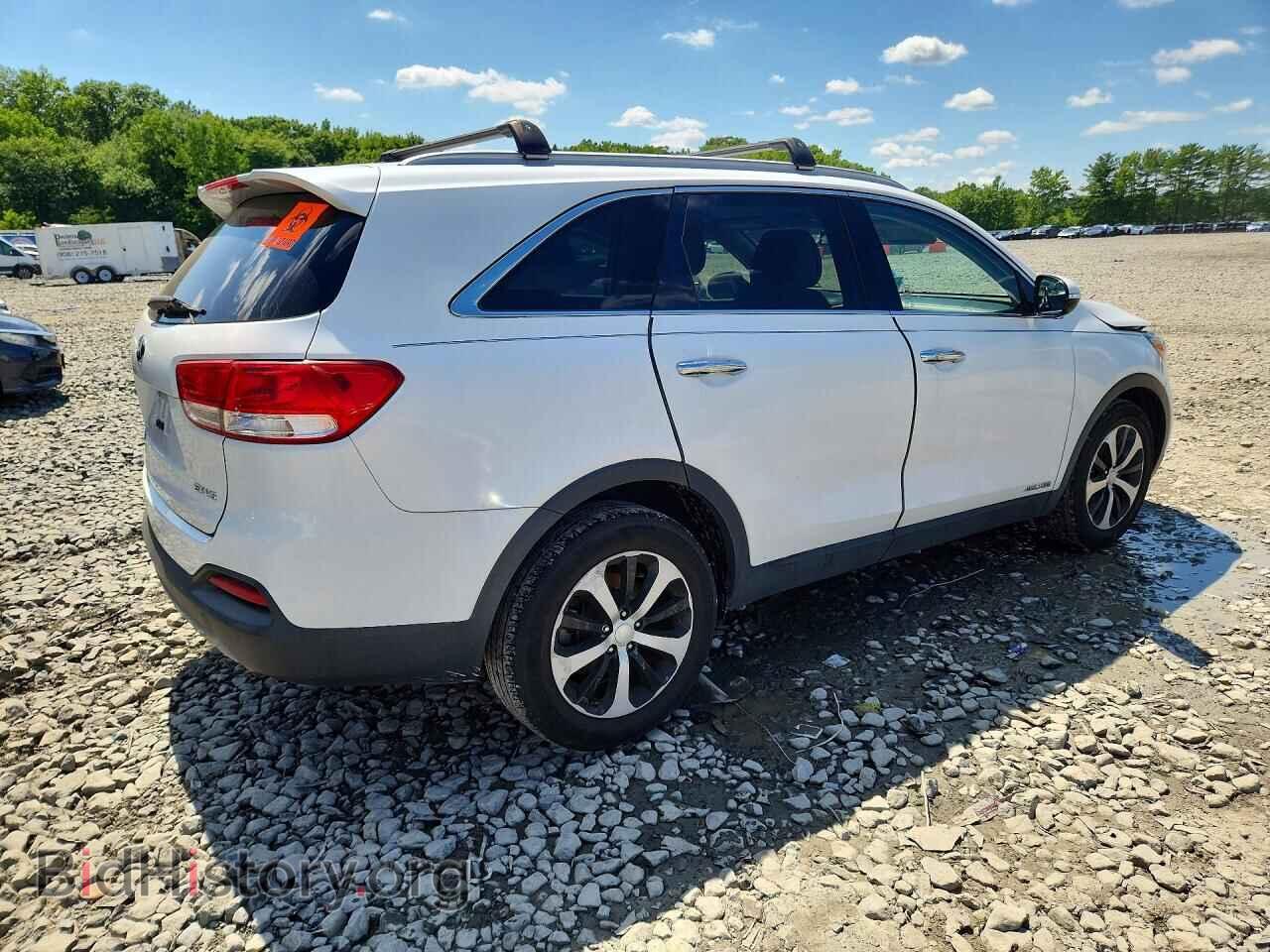 2016 KIA SORENTO - VIN: 5XYPHDA54GG101264 - Photo 3