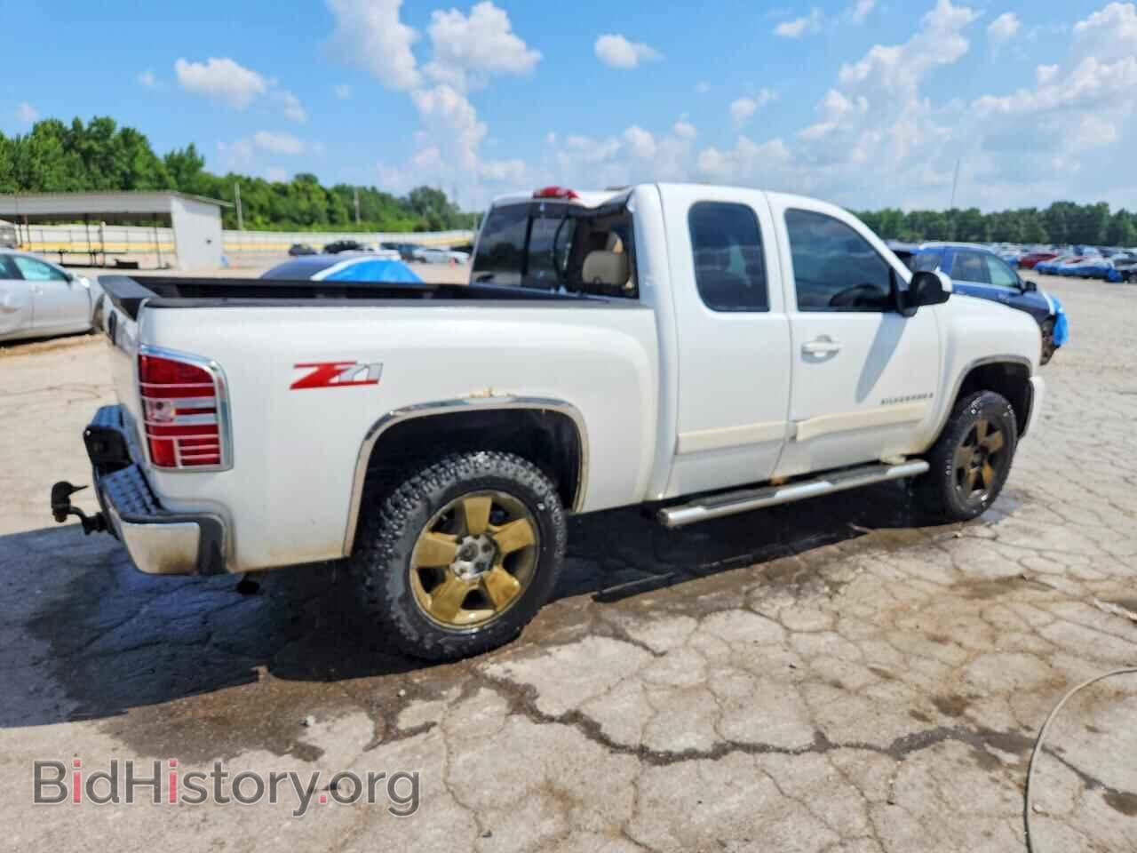 2007 CHEVROLET SILVERADO - VIN: 1GCEC19J67Z570136 - Фото 3