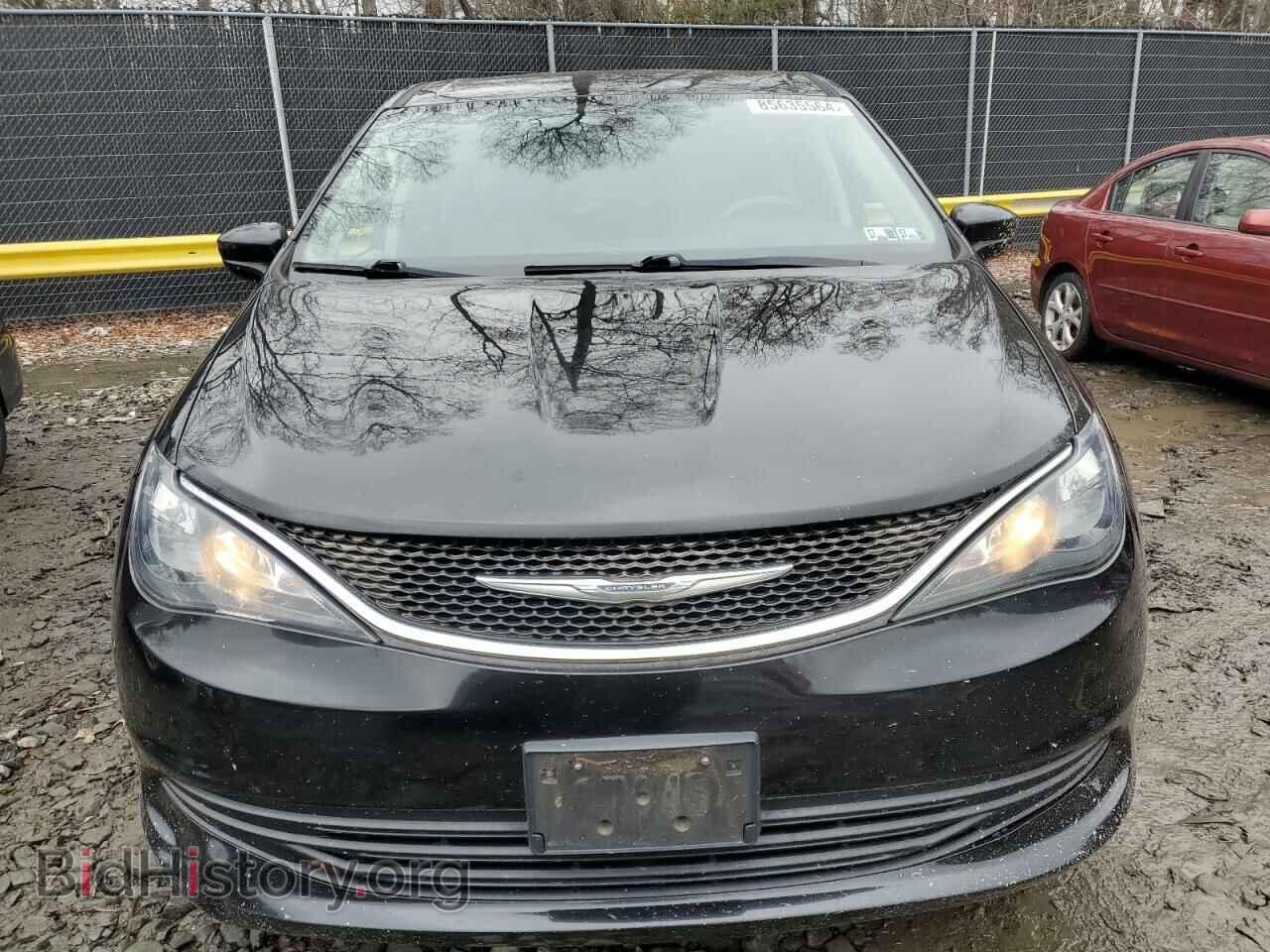 2017 CHRYSLER All Models - VIN: 2C4RC1DG1HR516431 - Photo 5