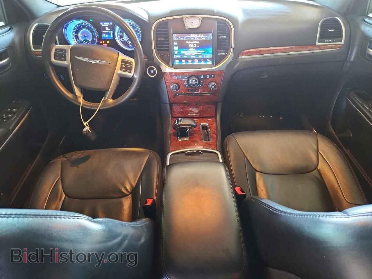 2014 CHRYSLER 300 - VIN: 2C3CCAAG4EH263024 - Фото 8