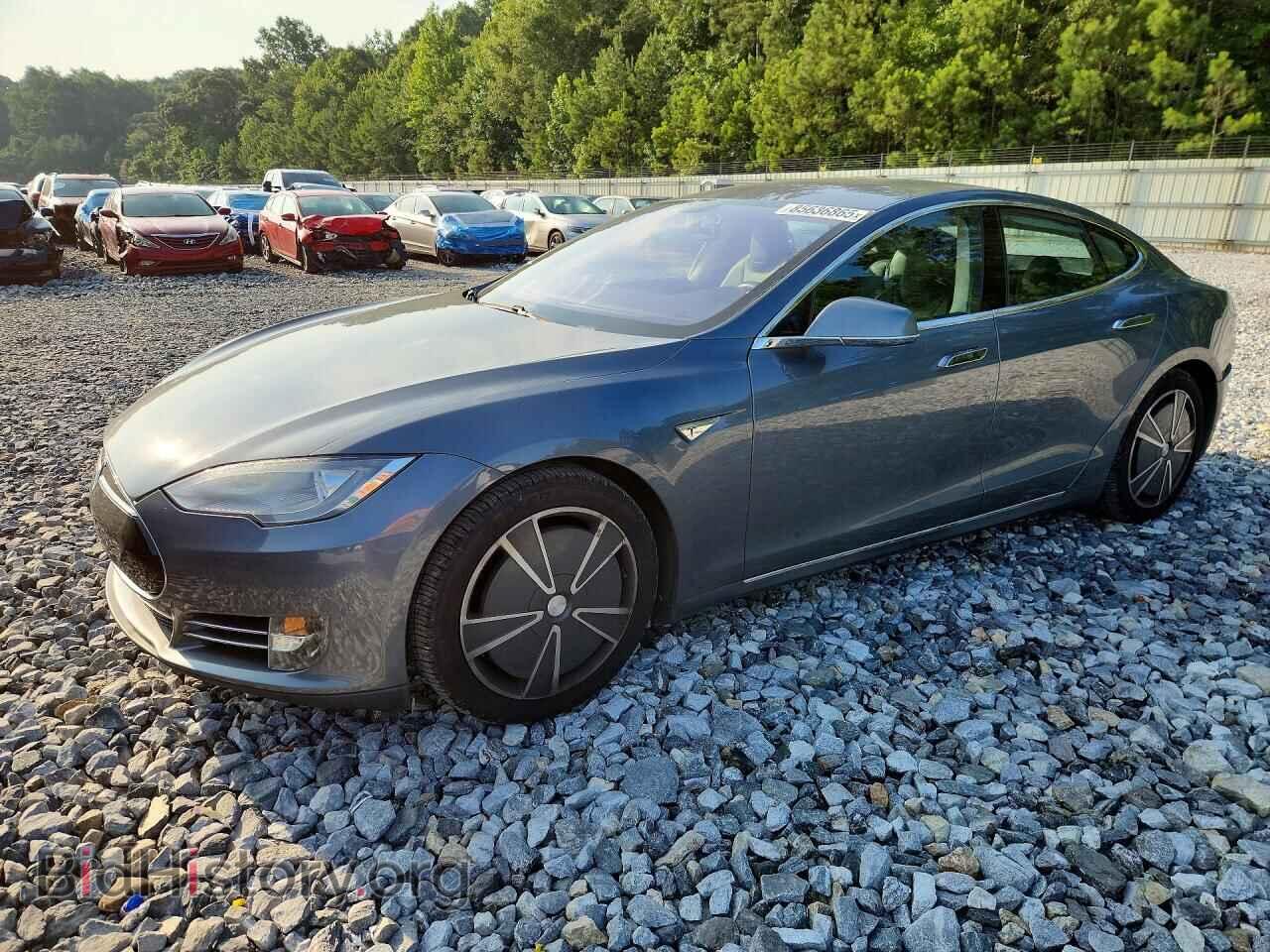 Photo 5YJSA1CP0DFP23682 - TESLA MODEL S 2013