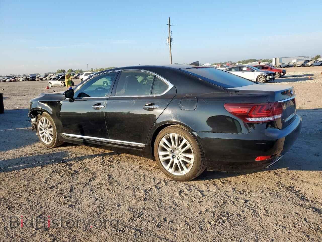 2014 LEXUS LS460 - VIN: JTHBL5EF4E5132004 - Photo 2