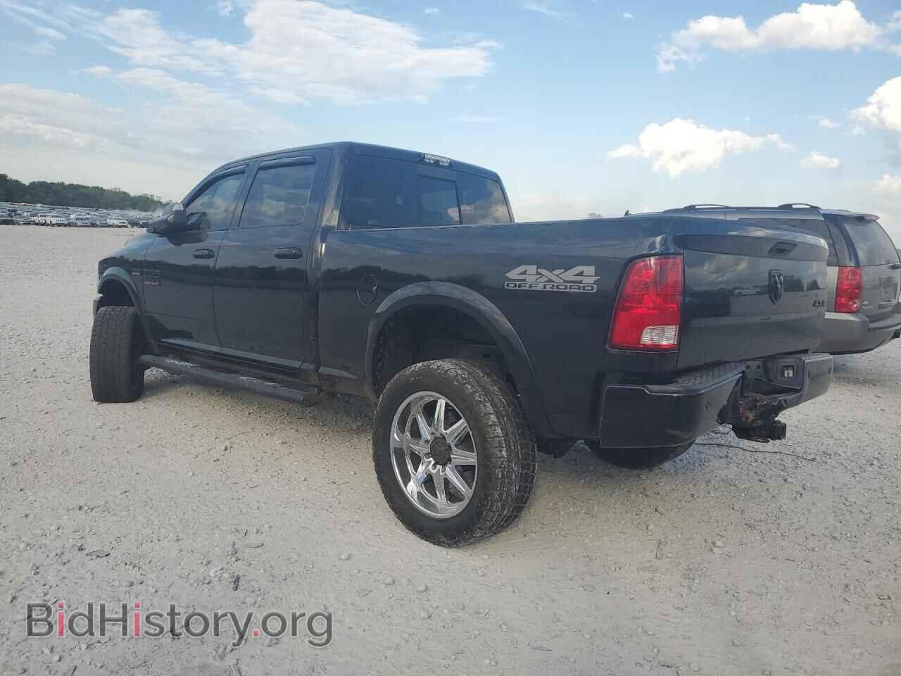2017 RAM All Models - VIN: 3C6UR5DJ8HG720085 - Photo 2