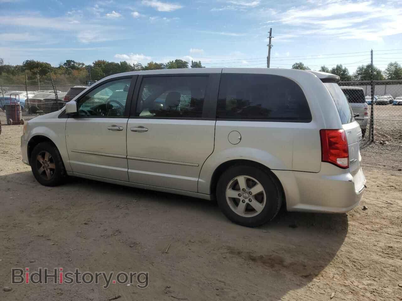 2011 DODGE CARAVAN - VIN: 2D4RN3DG3BR626395 - Фото 2