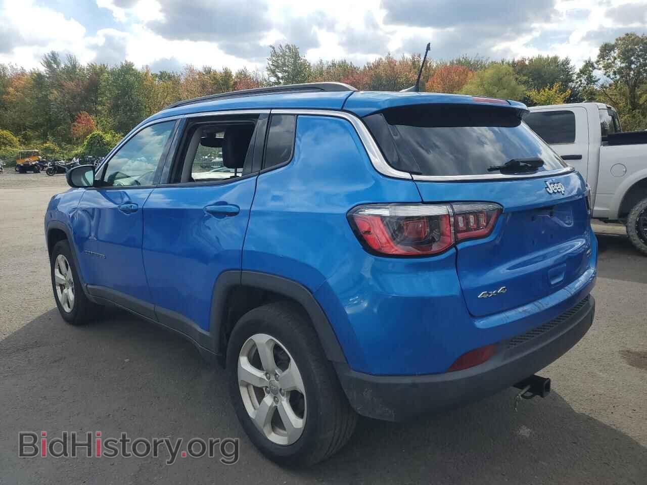 2019 JEEP COMPASS - VIN: 3C4NJDBB3KT647149 - Фото 2